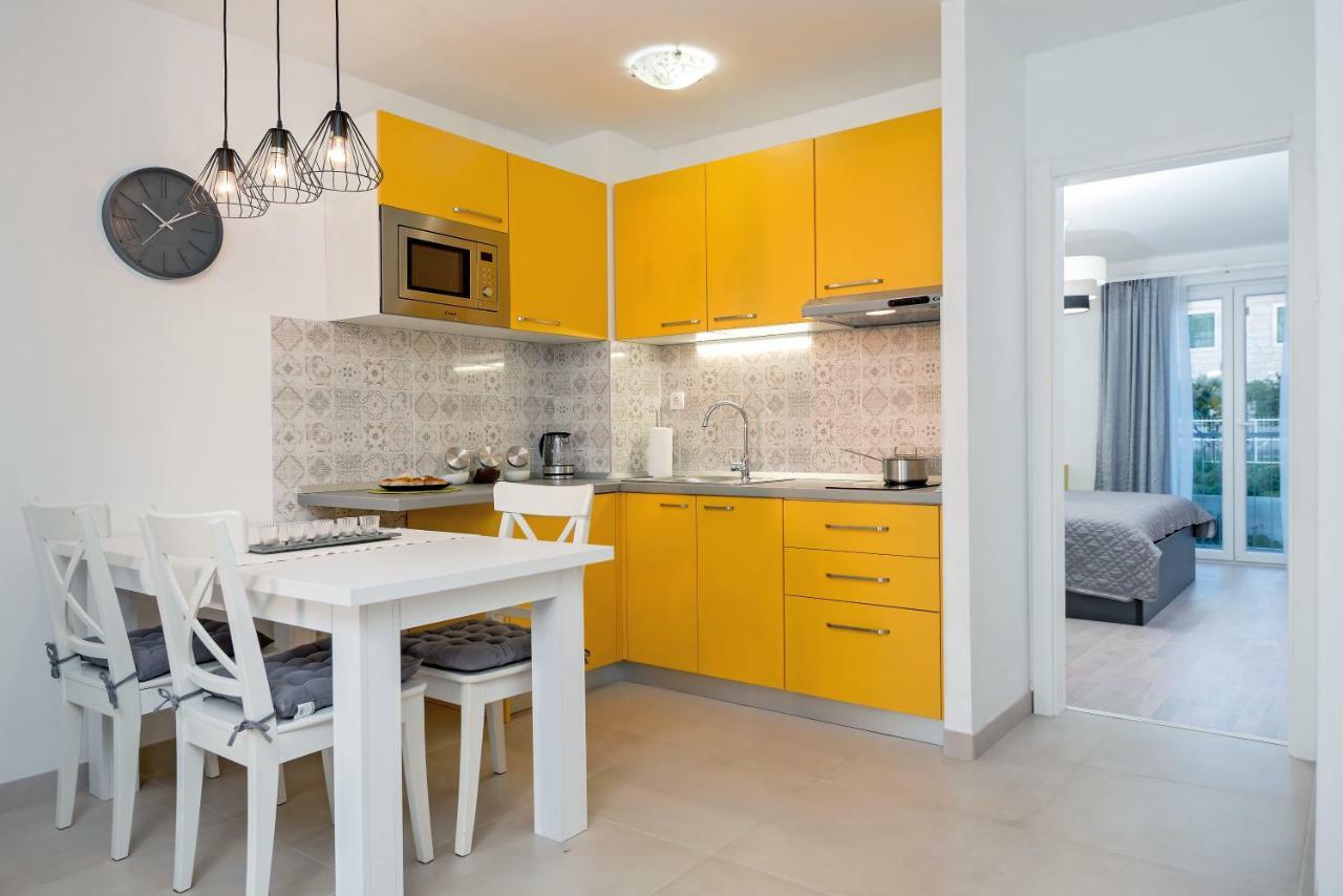 Villa Kala Комижа Экстерьер фото